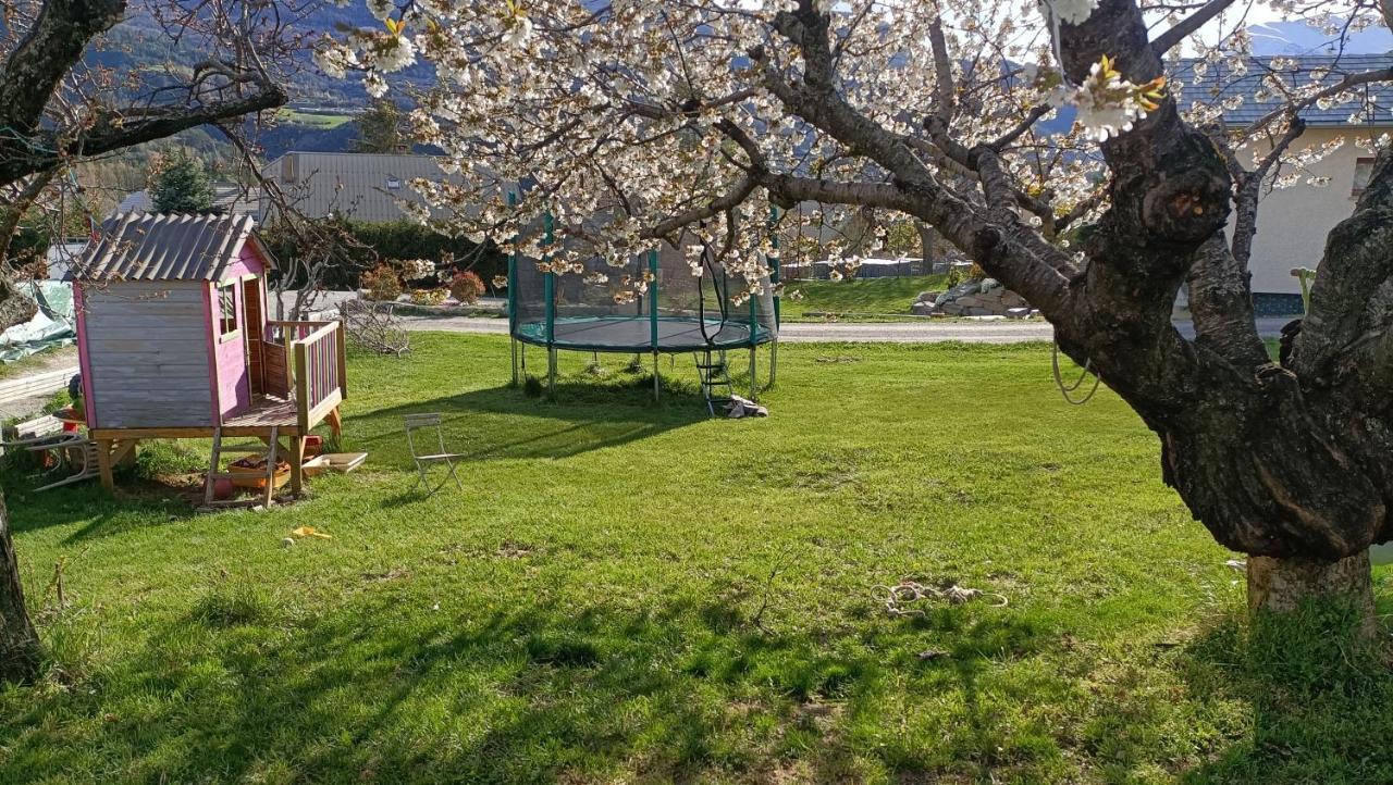 Location Le Queron Daire Guillestre Dış mekan fotoğraf